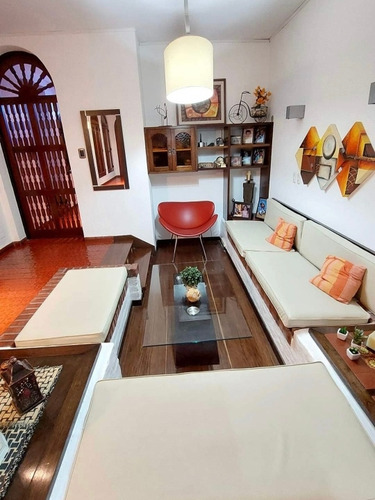 Casa En Venta 67 E/ 11 Y 12 La Plata