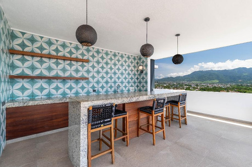 Departamento En Venta En Colonia Zona Hotelera Norte, Puerto Vallarta, Jalisco