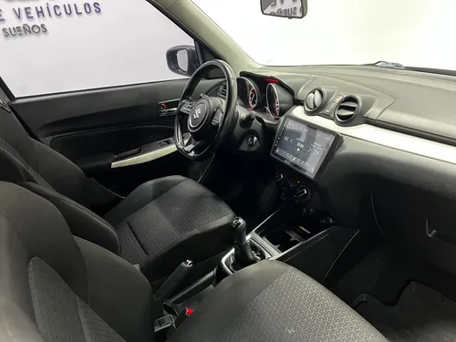 Suzuki Swift 1.2 Híbrido