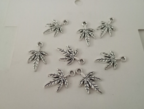 40 Dijes Chalas Cannabis Metal 2cm Para Aros Plateado
