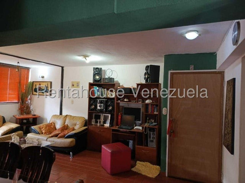 Increíble Oportunidad En San Martín Buscas Un Apartamento Cómodo Y Bien Ubicado. Mls #25-9948