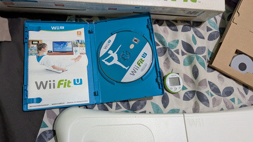 Juego Wii Fit U Con Medidor Ajuste Incluido Nintendo Wii U (Usado)