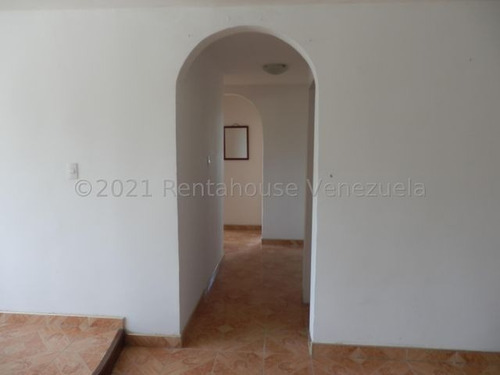 Imagen 5 de 10 de Gehijka Dominguez Ofrece En Venta Hermoso Apartamento