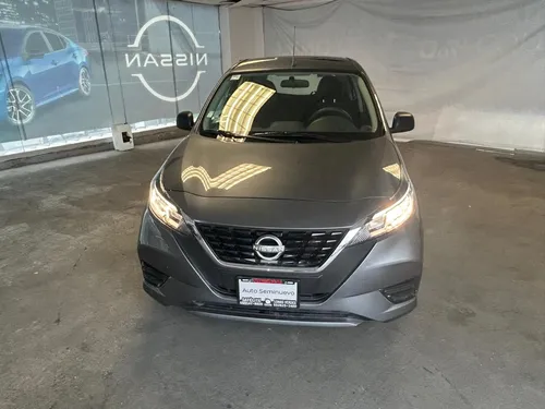 Nissan March 1.6 Sense At