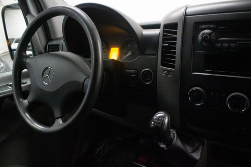 Mercedes-Benz Sprinter 2.1 415 Furgon 3250 150cv Tn V2