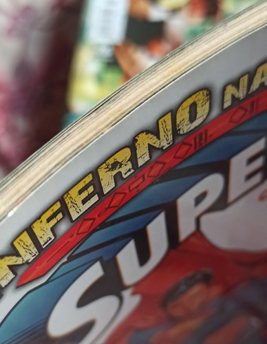 Superman N° 17 - Os Novos 52 ( 2ª Série) - Panini (Usado)