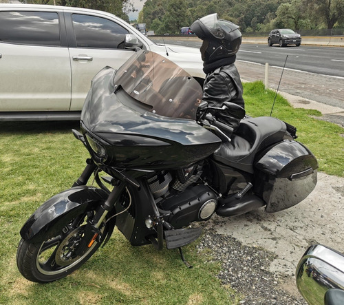 Imagen 1 de 2 de Victory Cross Country, Cómo Harley Ultra, Indian Chieftain