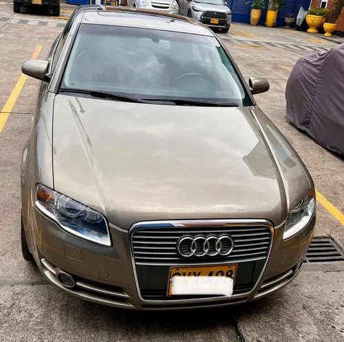 Audi A4 1.8t Luxury 5 p