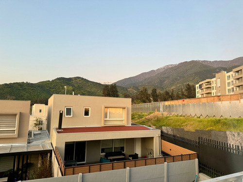 Condominio Alto Las Perdices / Como Nueva / Futuro Metro.