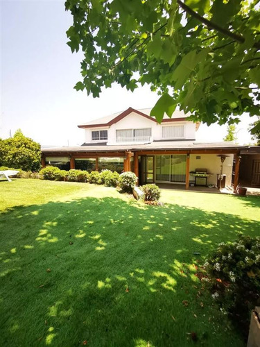 Casa En Venta De 5 Dorm. Alto Macul En La Florida