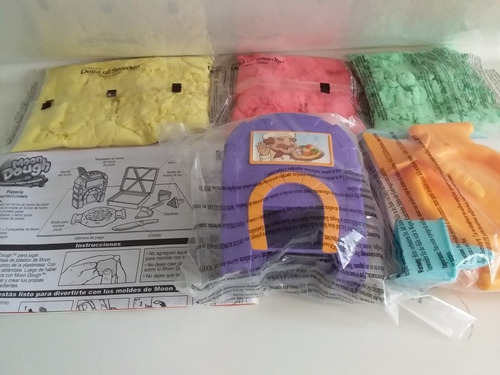 Imagen 2 de 4 de Pizzería Moon Dough | Plastidedos | Masa Flexible