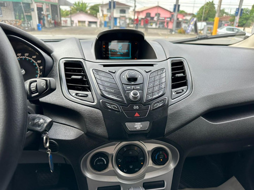 Ford Fiesta Sedan Fiesta 1.6 Se Sedan 16v Flex 4p Powershift