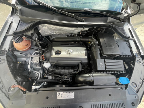 Volkswagen Tiguan 2.0 tsi