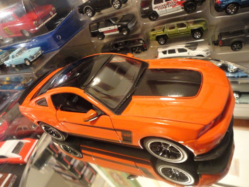 Ford Mustang Boss 302 2012 1/24 Maisto. Impecable Único.