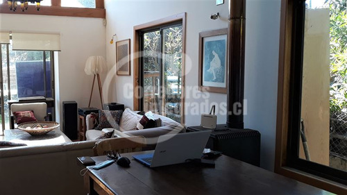 Casa En Venta De 4 Dorm. En Viña Del Mar