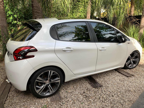 Imagen 5 de 11 de 208 Gt / Vento Gti A1 Abarth Golf Bora Ds3 Scirocco 4x4 Bmw