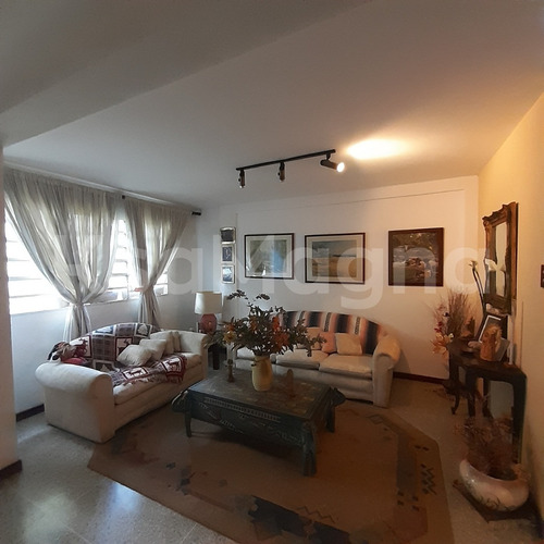 Imagen 9 de 12 de Casa En Venta - Colinas De Bello Monte