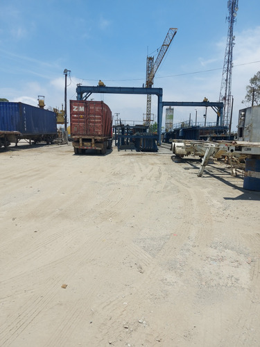 Terreno De 6.400 Mts Plano Uso Comercial