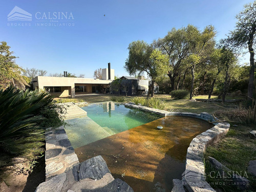 Casa En Venta Lomas De La Carolina