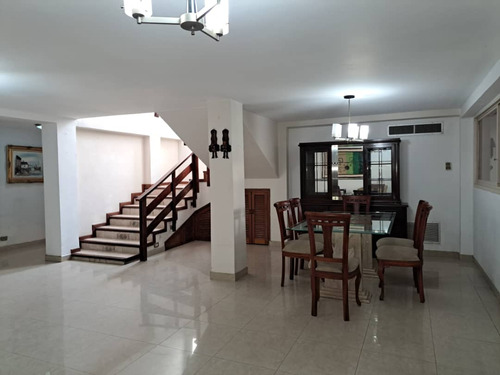 Casa En Venta De 5 Hab Nueva Barcelona Anzoátegui