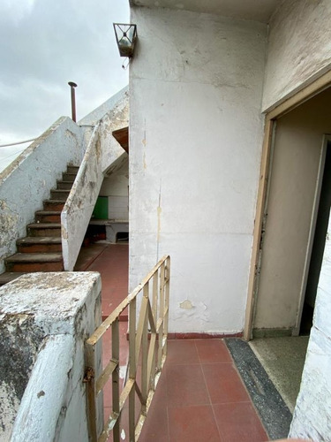 Imagen 4 de 13 de Departamento En Venta De 2 Dormitorios En San Justo