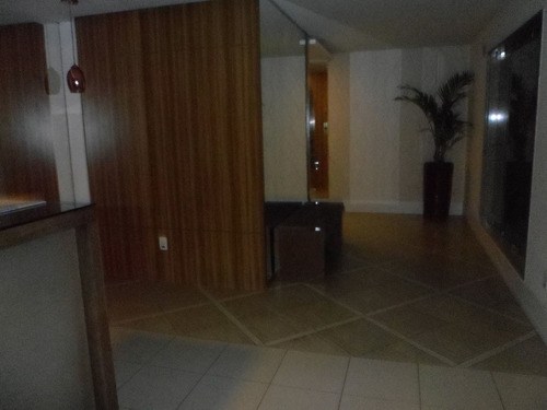 Imagem 2 de 15 de Venda - Apartamento - Santo Amaro - São Paulo/sp - Rr4700