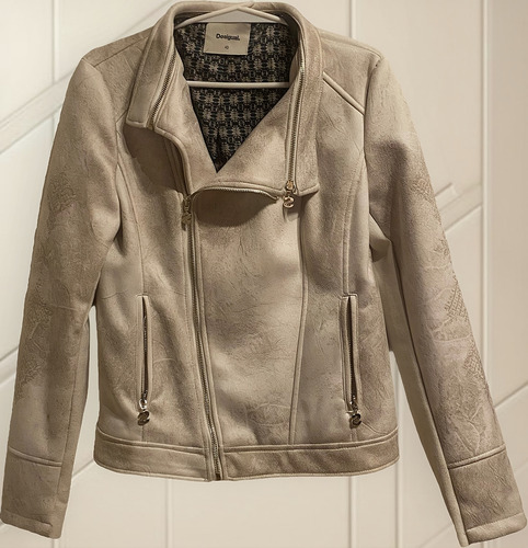 Campera Desigual Mujer Chaqueta Bordada Excelente Estado (Usado)