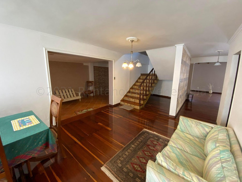 Imagen 27 de 30 de Casa_en_venta_en_caracas_en_santa-sofia_ Rah-21-17668 Orlando Figueira 04125535289/04242942992