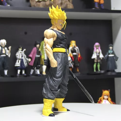 Trunks do Futuro, Action Figure Colecionável