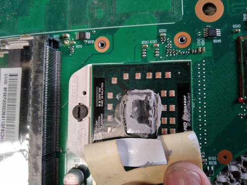 Procesador Amd V Series V140 2.30ghz Para Laptop Socket S1g4 (Usado)