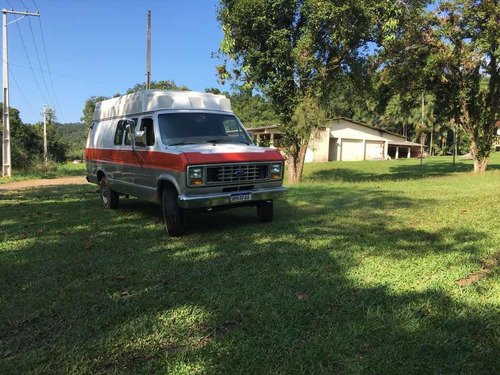 Ford Econoline E350 Furgão/motorhome