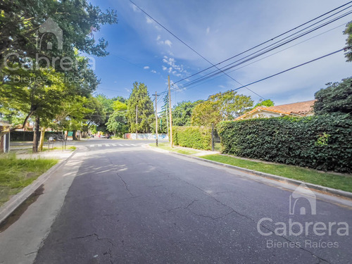 Venta De Casa Tipo Chalet En Ranelagh