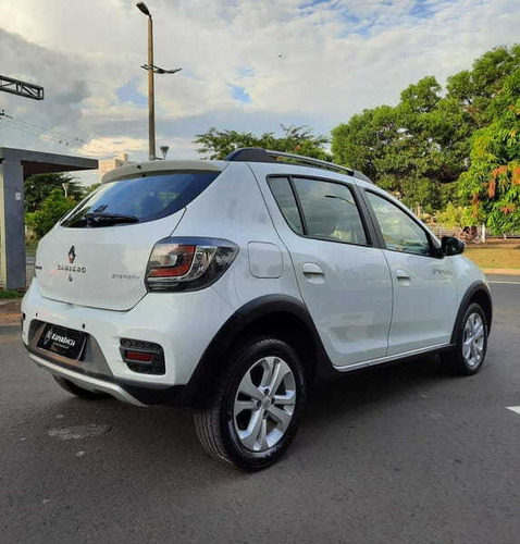 Imagem 4 de 15 de Sandero Stepway 1.6 2017