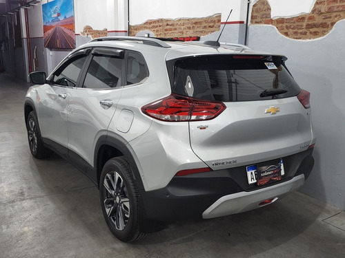 Imagen 14 de 15 de Chevrolet Tracker 2021 1.2 Premier Turbo At