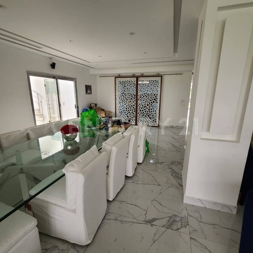 Residencia En Venta En Lagos Del Sol Cancún