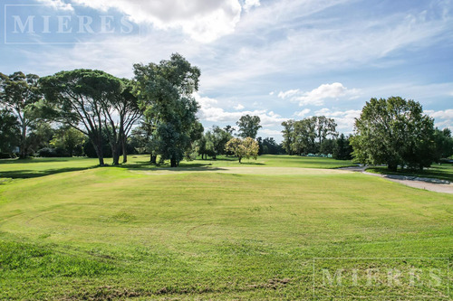 Lote De 1079m² En Venta En Olivos Golf Club