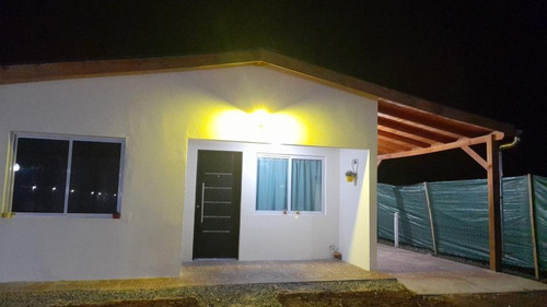 Casa En Venta - 2 Dormitorios 1 Baño 1 Cochera - 300mts2 - Terravista