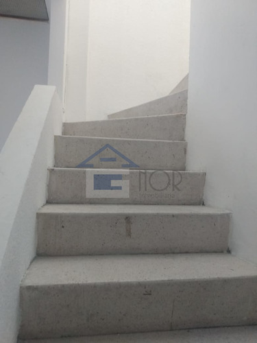 501.b1.vr.3. Casa En Heroes De Tecámac Ii Con 2 Recamaras 1 Baño, Cajon De Estacionamiento Tambien Cuenta Con Dos Niveles, Patio Trasero , Buena Ventilación E Iluminación Con Supermercados Cercanos