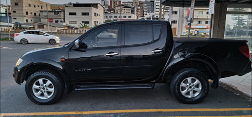Mitsubishi L200 3.2 Triton Hpe Cab. Dupla 4x4 Aut. 4p