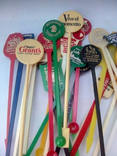 Imagen 2 de 3 de Colección De Removedores Dé Licor 32 Piezas