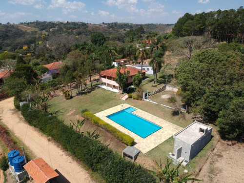 Imagem 1 de 14 de 6.000 M², Casa Sede E De Caseiro, Área De Lazer Com Piscina!