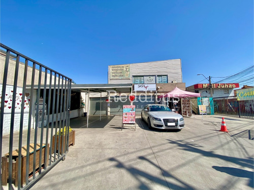 Amplio Local Comercial En Quilicura