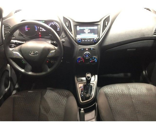 Imagem 3 de 13 de Hb20x 1.6 16v Style Flex 4p Automático