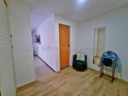 Imagen 15 de 30 de Casas En Venta En Urbanizacion Ciudad Roca Barquisimeto Estado Lara Cod Flex Ref # 22-13166 / 0 4 1 2 1 5 1 8 8 9 3 / Mr