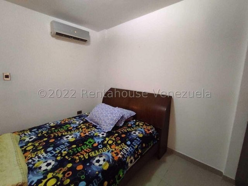 Imagen 13 de 28 de Casa En Venta Sector El Piñal, El Limón, Maracay, 23-12452 Mv