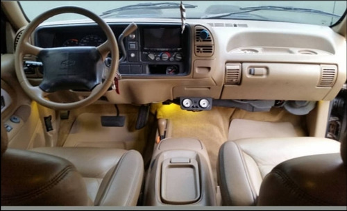 Chevrolet Silverado K1500 V8 Detroit 4.4