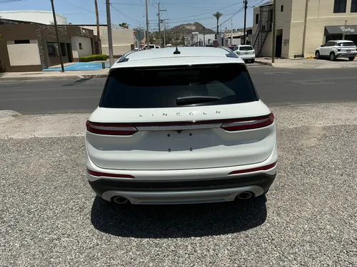 Lincoln Corsair 2024