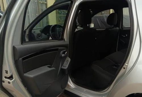 Renault Duster DYNAMIQUE 4X2 1600CC MT AA