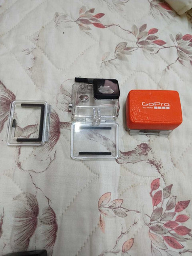 Gopro 3 Funcionando Perfeitamente Com Vários Acessórios