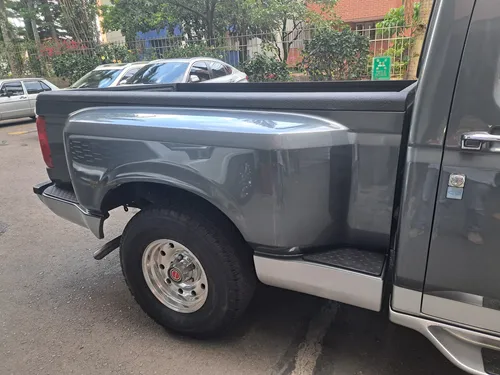 Ford F-150 5.0 Xlt Flare Side